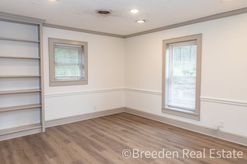 204B E McDowell-4.jpg